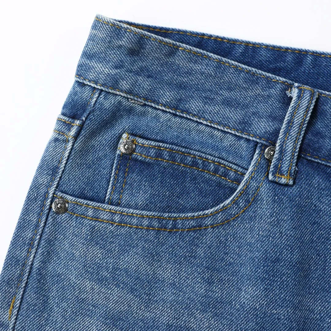 P236 💰 (Top version) Chrome Heart cross patchwork leather jeans Top heavy washing process Calfskin laser cut cross Distressed silver hardware Straight version slimming the upper body High-end quality distinguishes the market currency Color: blue and black Size: 28 30 32 34 36 (corresponding to S-M-L-XL-XXL) Corresponding size｜S-XXL